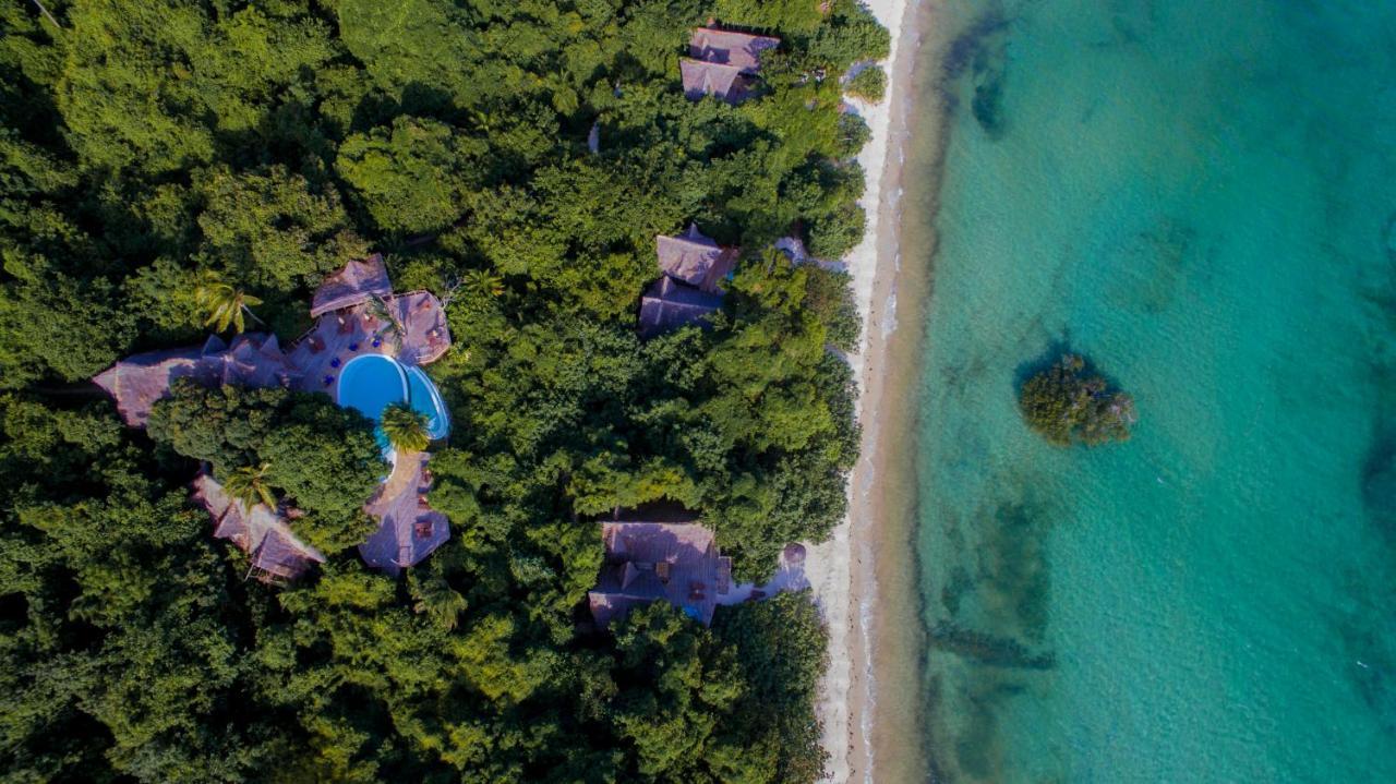 Fundu Lagoon Wambaa ภายนอก รูปภาพ